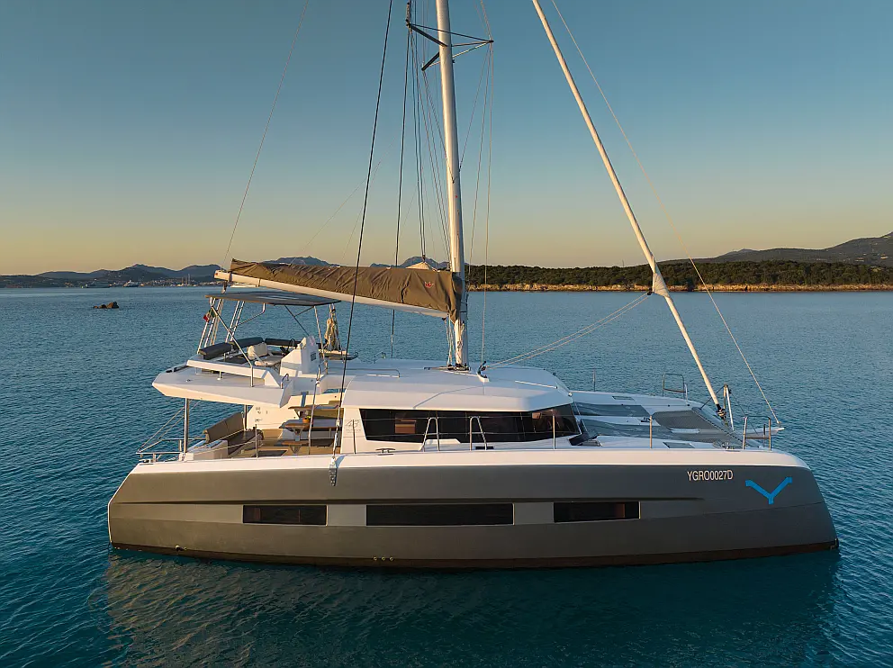 Dufour Catamaran 48