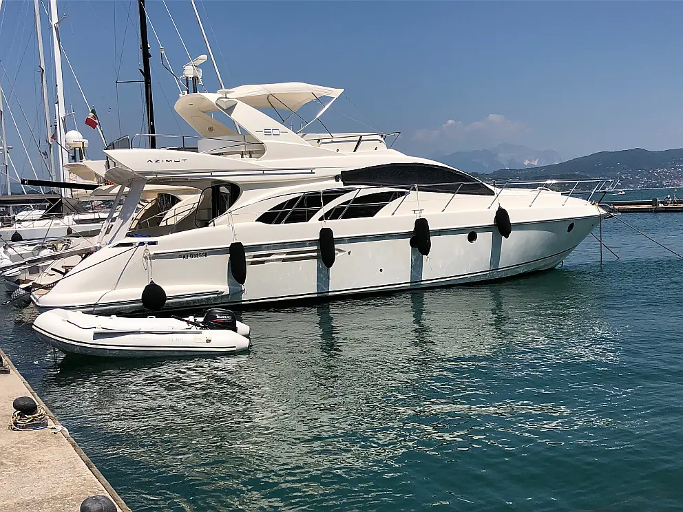 Azimut 50