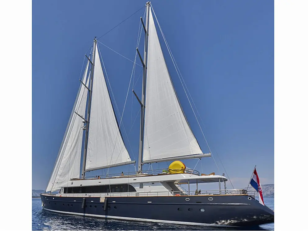 Luxury Sailing Yacht Dalmatino