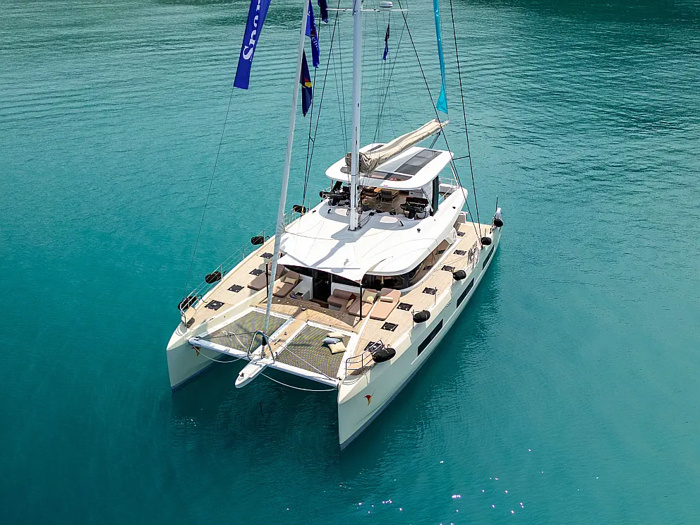 Lagoon Sixty 5