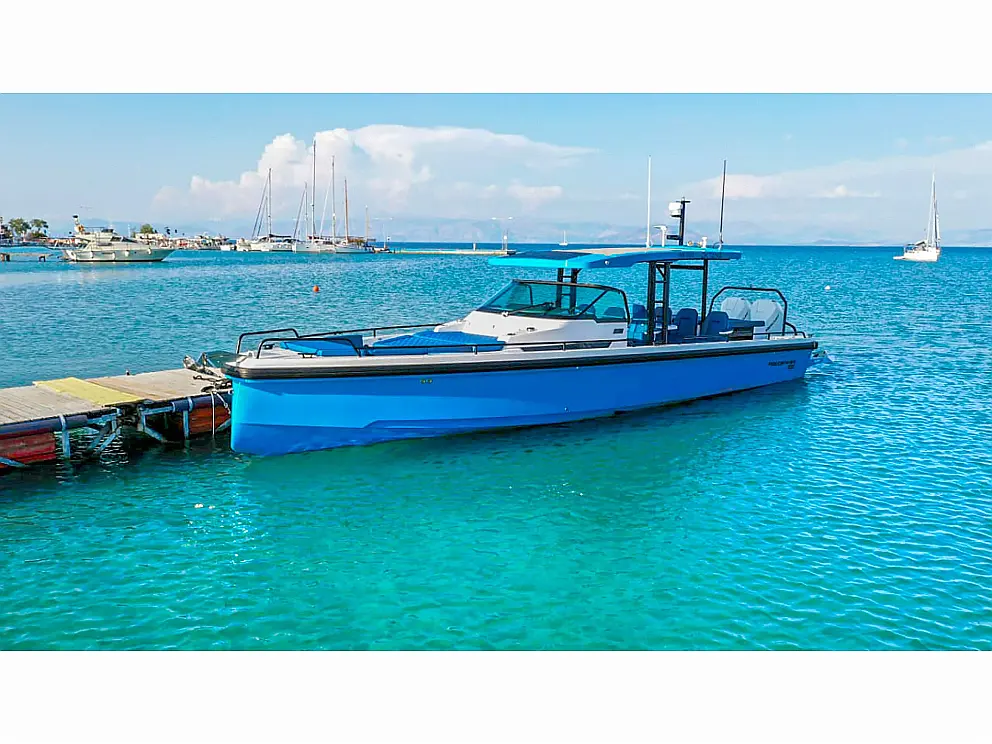 Axopar 37 Sun Top (1 cabin)