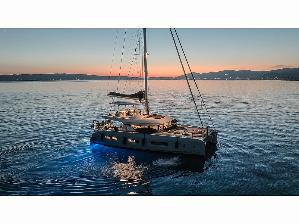 Lagoon 55