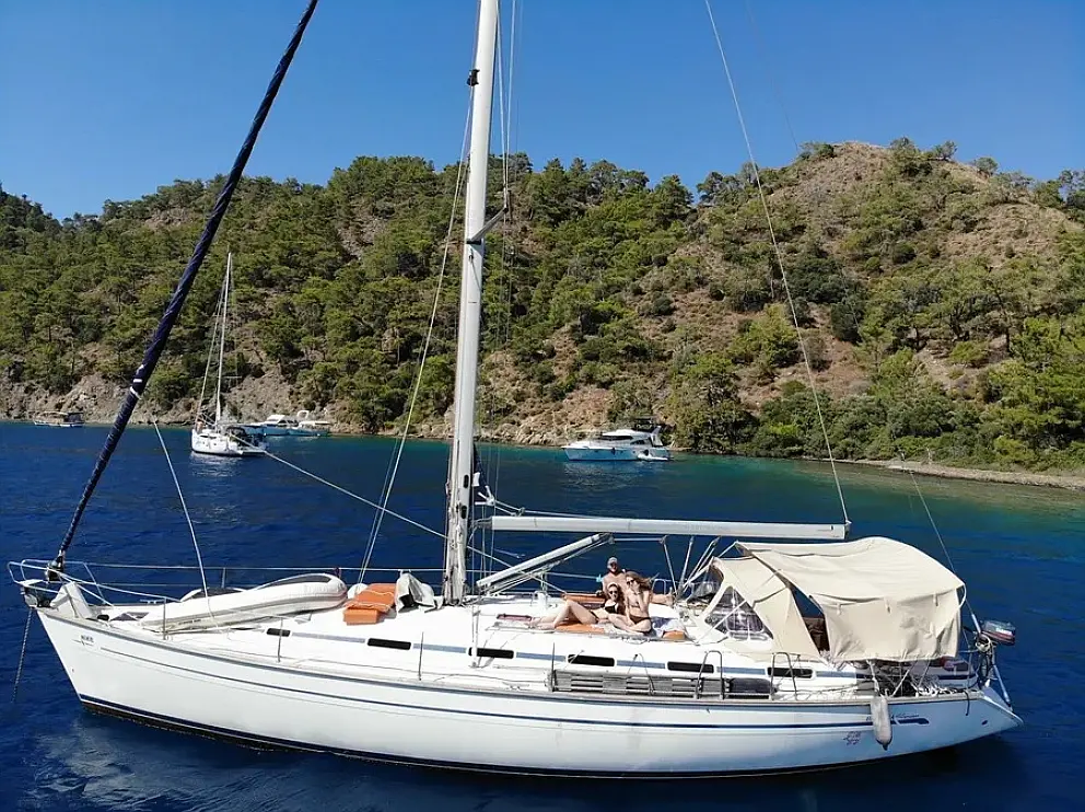 Bavaria 49