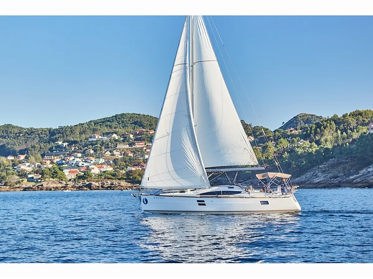 Elan Impression 40 - AMISTAD  - External image