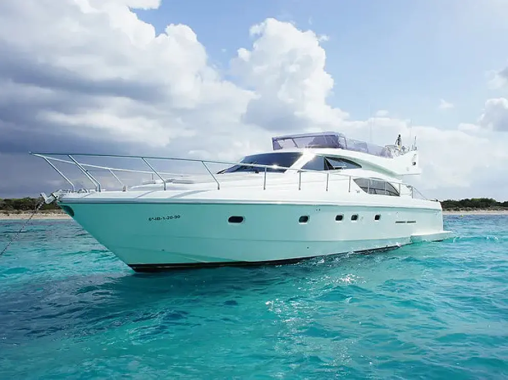Ferretti 53