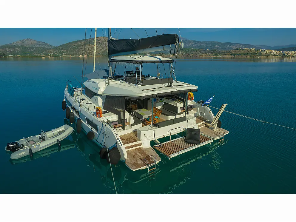 Lagoon 51 (LUXURY Equipped, SKIPPERED only)