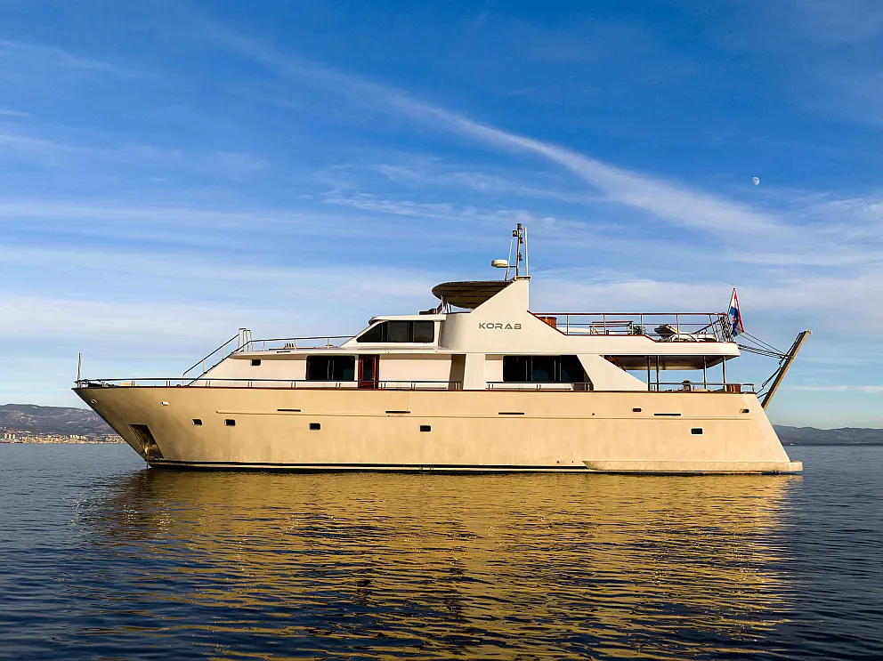 Motoryacht Korab
