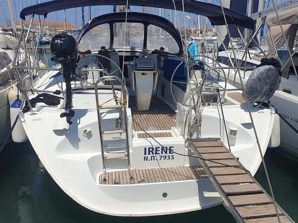 Sun Odyssey 43