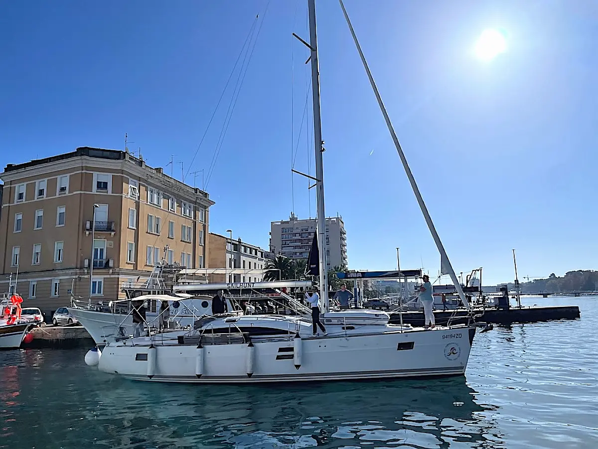 Elan Impression 45 - 