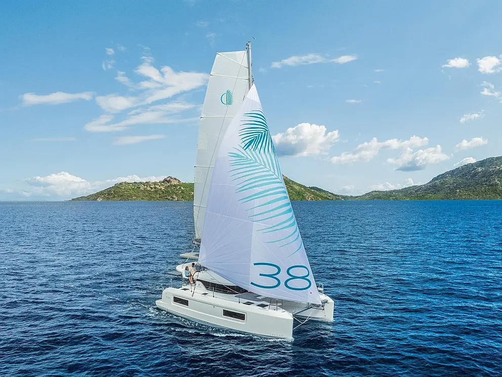 Lagoon 38