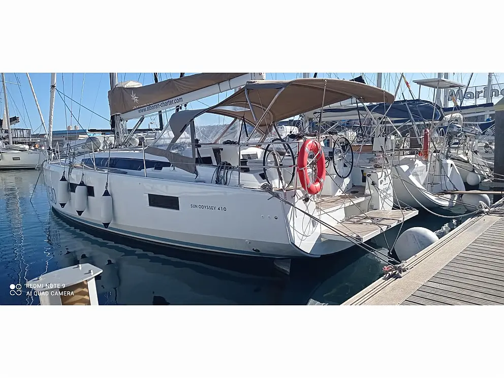 Sun Odyssey 410