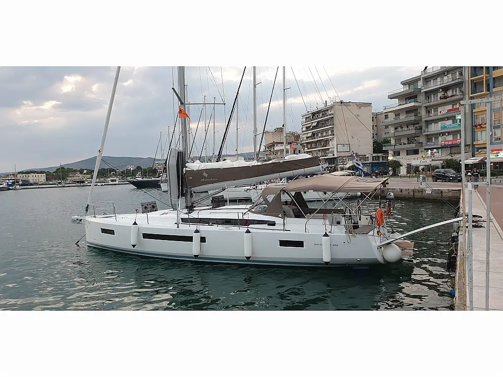 Sun Odyssey 490