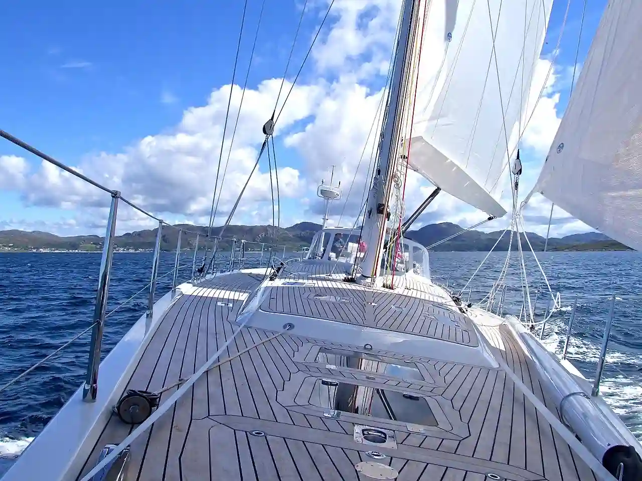 Learn How to Sail in 15 Minutes